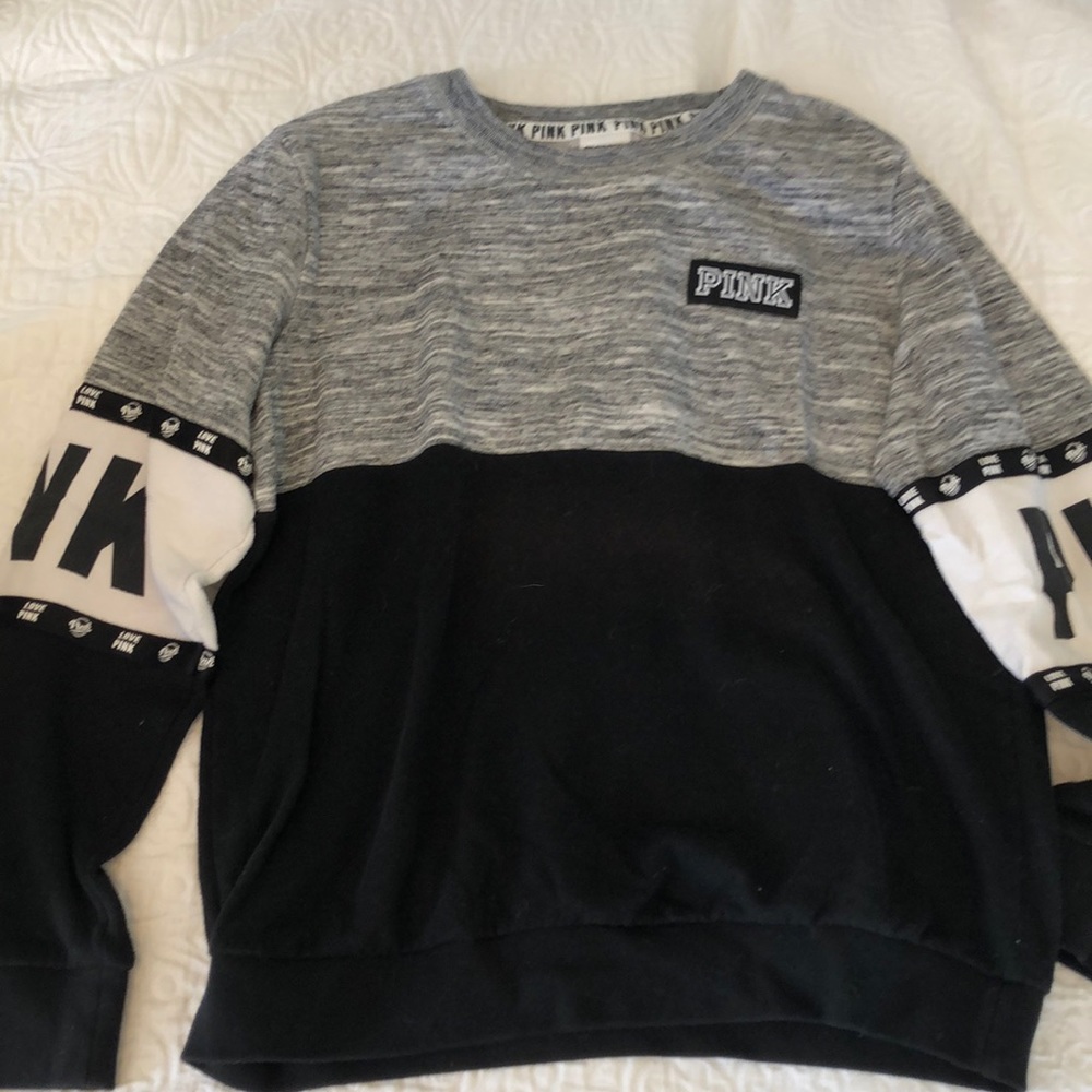 Long sleeve, crew neck from Pink